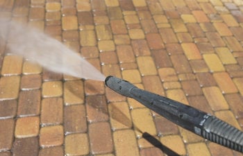 5 Signs It is Time to Pressure Wash Your Marietta Home