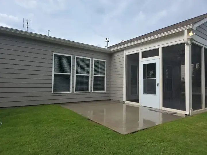 House washing, driveway cleaning, and concrete patio in Woodstock, GA