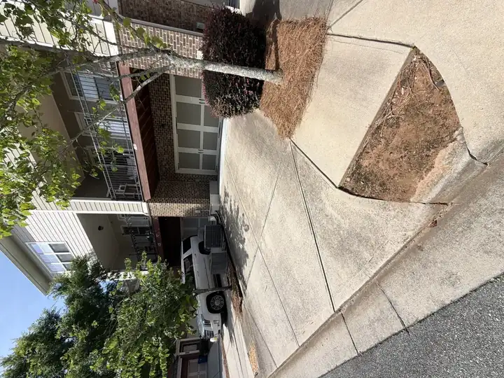 Photo of Driveway cleaning in Alpharetta
